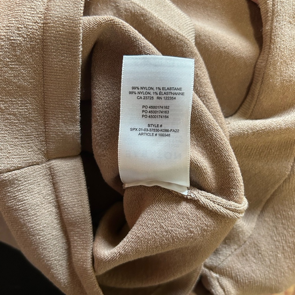 Aritzia Babaton Beige Sculpt Knit Long Sleeve Top XS - Picture 6 of 10